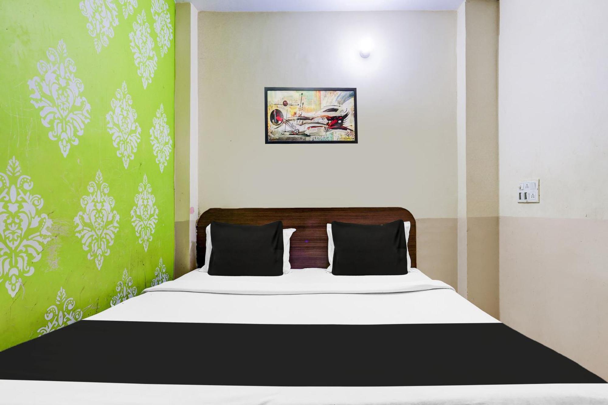 Hotel O Deurali Dx New Delhi Exterior photo